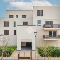 4 LOCALI A NOVELLARA