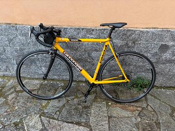 Bici da corsa cannondale caad 4