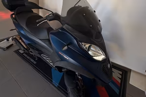 Piaggio MP3 500-2022