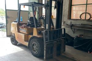 Muletto elevatore 45 quintali