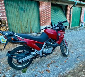 BMW F650