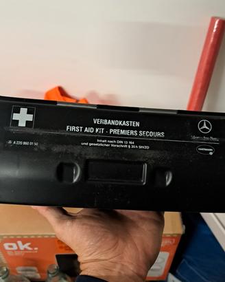 kit pronto soccorso mercedes classe S w220