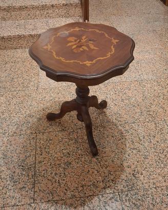 tavolino vintage intarsiato in legno