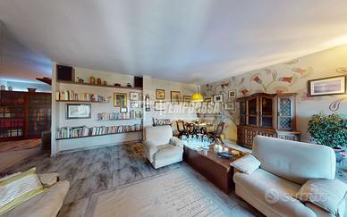 5 LOCALI! RISTRUTTURATO! DOPPIO TERRAZZO!