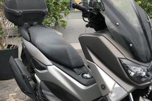 YAMAHA N-MAX 155