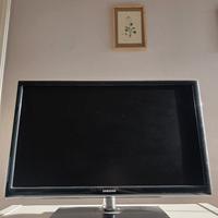 TV LED Samsung UE27D5000NW, 27 pollici, nera