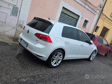 Volkswagen Golf 7 1.6 110 cv 2014