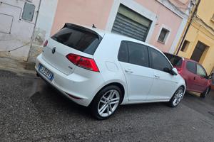 Volkswagen Golf 7 1.6 110 cv 2014