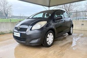 TOYOTA Yaris 1.0 5 porte OK NEIèATENTATI BòUETHO