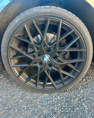 Cerchi e gomme bmw