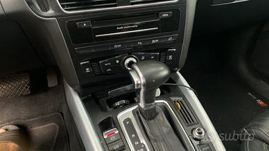 Audi Q5 S Line 2.0 TDI cambio automatico nuovo