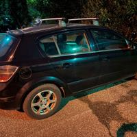 Opel Astra 3a serie cilindrata 1700
