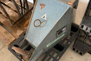 Gancio corto per telescopico merlo