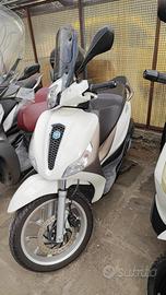 Piaggio Medley 125 del 2023 USATO