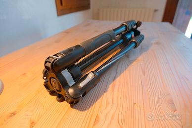 Cavalletto Manfrotto da viaggio con testa a sfera