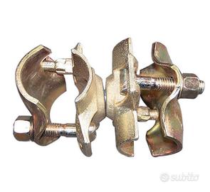 Giunti girevoli per tubi e ponteggio nuovi