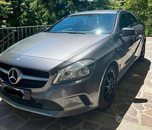 Mercedes-benz A 180 trdi 130.000 km - anno 2016 sp