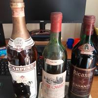 Bottiglie liquori e vino vintage