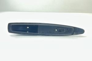 PULSANTIERA ANTERIORE DESTRA CITROEN C4 Berlina 65