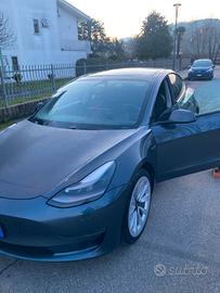 Tesla model 3 dual moto long range