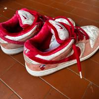 Nike SB dunk low strangelove