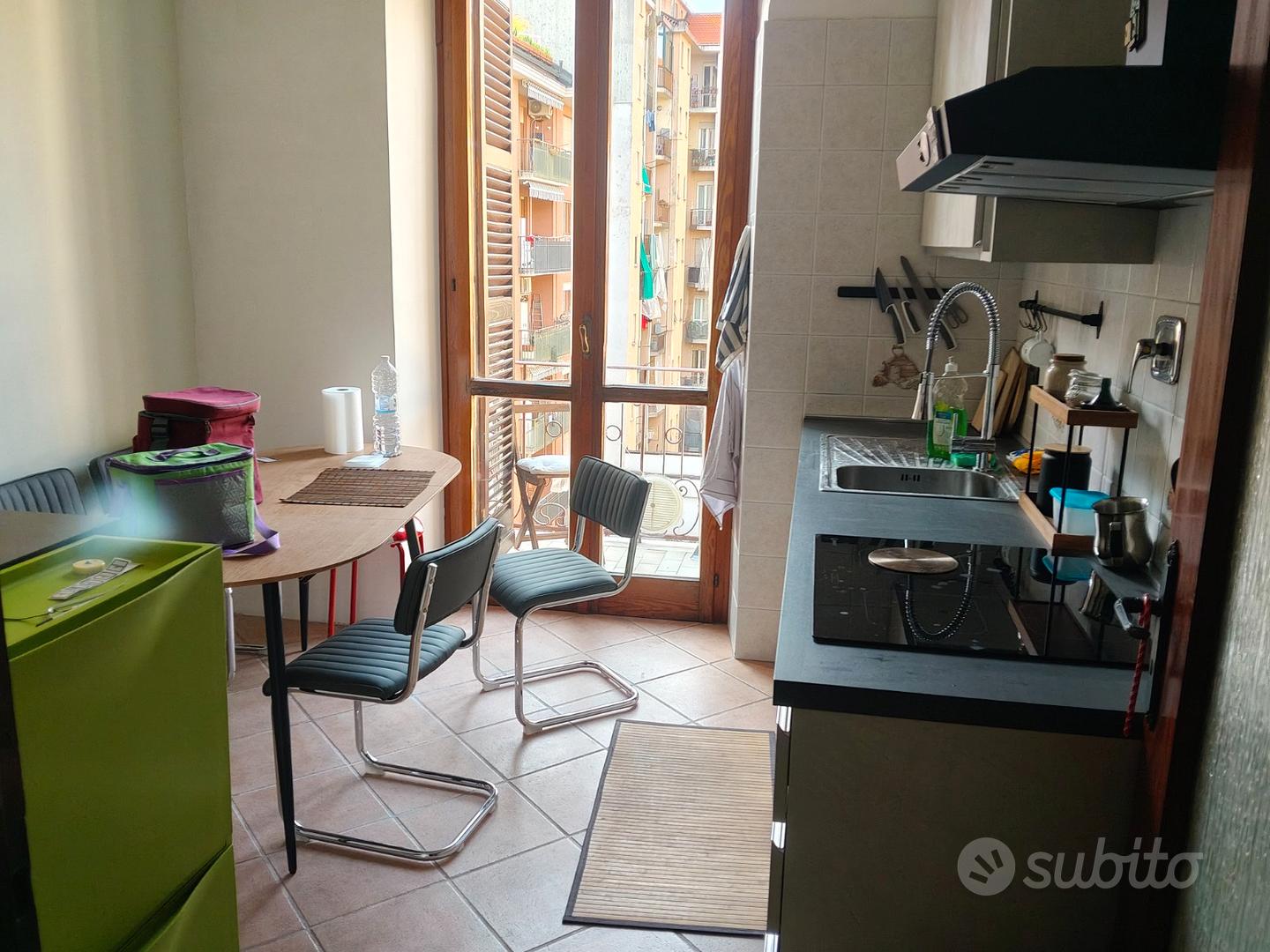 Stanza singola in San Salvario, foto 3 di 5