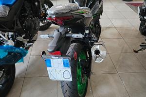 kawasaki  z500 Km0