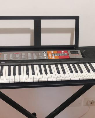tastiera yamaha + supporto