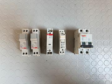 Componenti elettrici