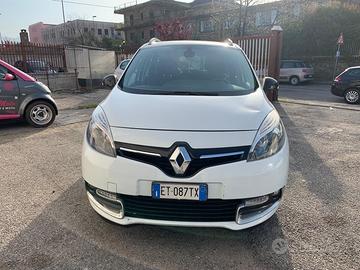 Renault Scenic Scénic 1.5 dCi 7 posti modello bose