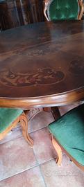 Set Sala da Pranzo: Tavolo Intarsiato Allungabile 