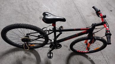 Bicicletta BTwin per bimbo/a