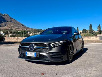 Mercedes A180d sedan premium