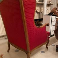 Coppia di poltrone stile classico