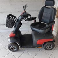 Scooter elettrico per anziani e disabili