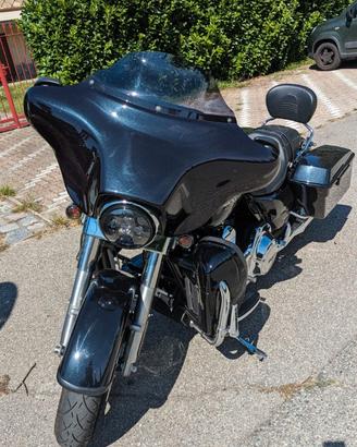 Harley-Davidson Street Glide – 2013 – 37.000 km