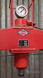 pressa oleodinamica 40 T 