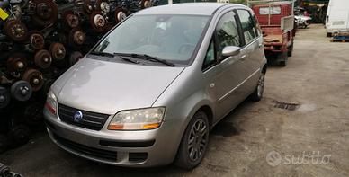 Fiat Idea 2005 1.3 dies 199B4000 70cv per ricambi