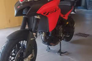 Ducati multistrada v2s 