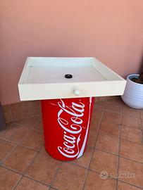 Comodino coca cola