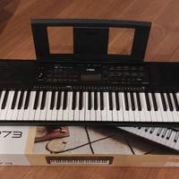 Tastiera Yamaha PSR-E273