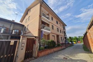 2 LOCALI A RIVAROSSA