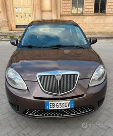Lancia Ypsilon 2010