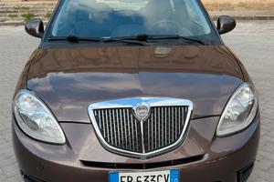 Lancia Ypsilon 2010