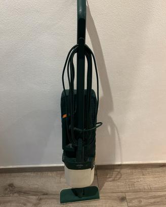 Aspirapolvere folletto vk121