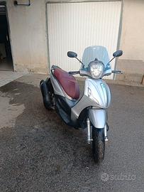 Beverly 350 sport touring