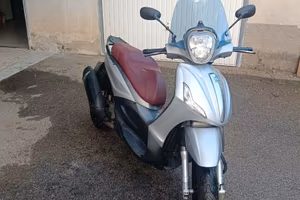 Beverly 350 sport touring