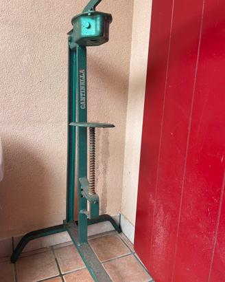 Tappatrice a colonna