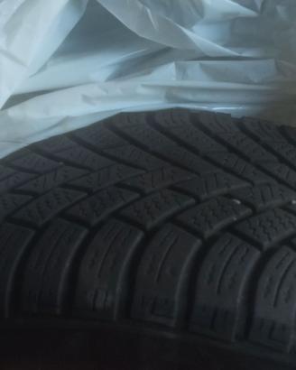 Gomme da neve e cerchioni alfa