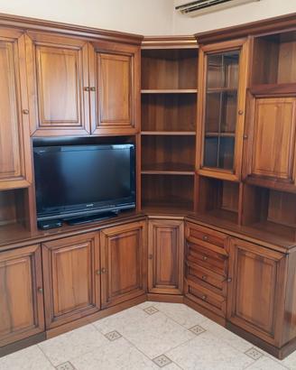 Mobile tv in legno scomponibile